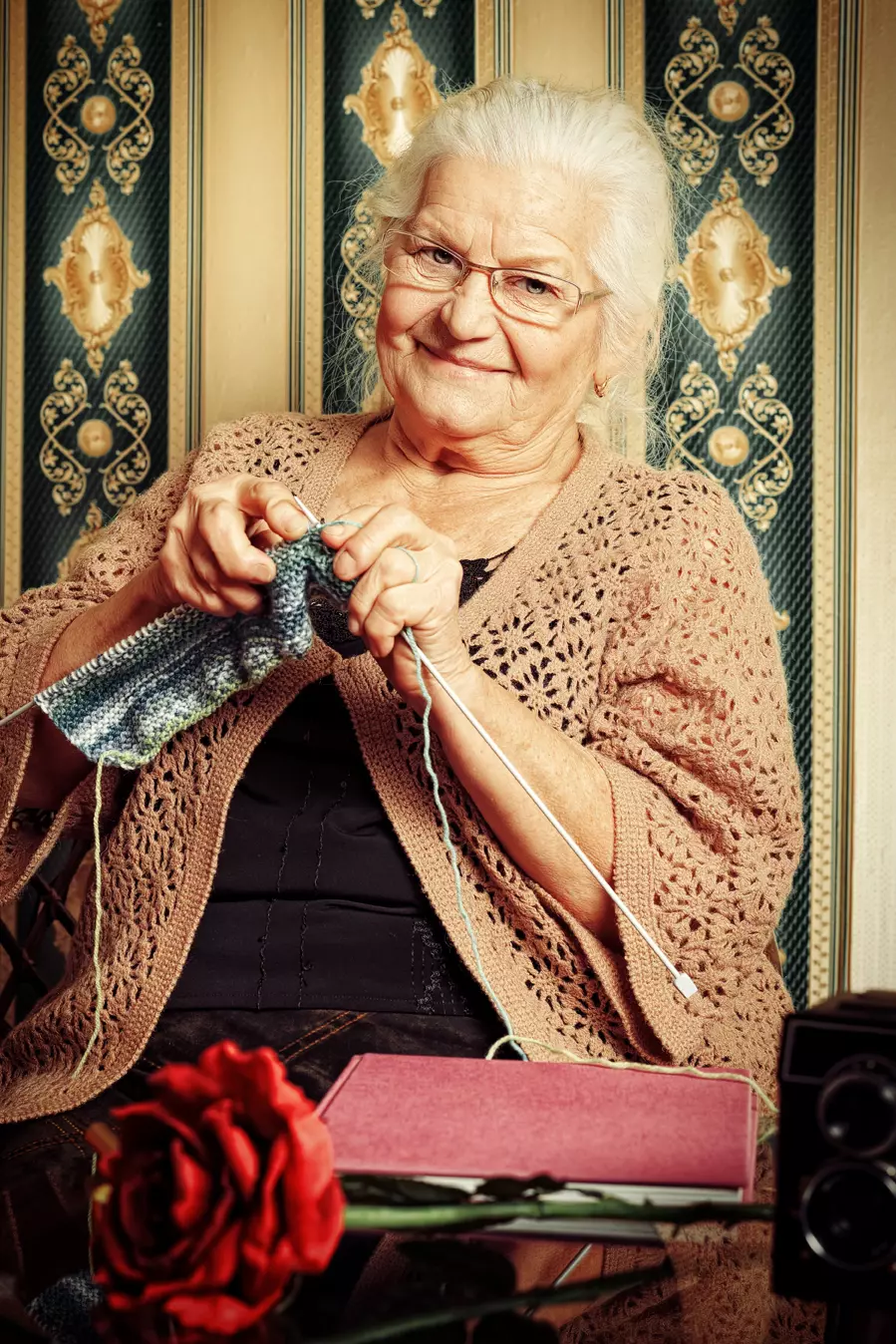 Granny Knitters: A Brilliant Idea!